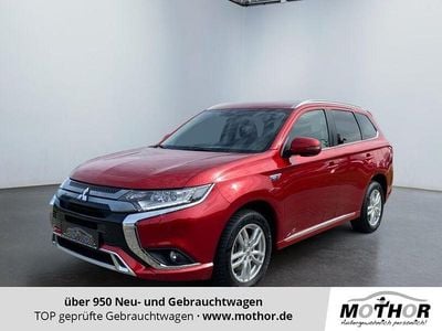 Gebraucht Mitsubishi Outlander P-HEV Basis 224 PS (164 kW) 2020 Dynamik rot SUV