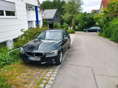 Gebraucht BMW 320 Sport Line 184 PS (135 kW) 2013 Schwarz Kombi