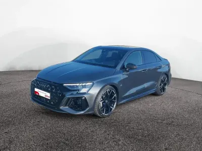 Gebraucht Audi RS3 Premium 400 PS (294 kW) 2023 Daytonagrau perleffekt Limousine
