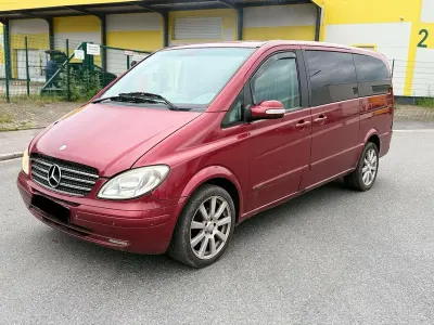 Gebraucht Mercedes Viano 150 PS (110 kW) 2004 Rot Van / Kleinbus