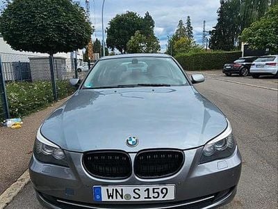 BMW 523