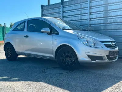 Gebraucht Opel Corsa Basis 60 PS (44 kW) 2009 Grau Kleinwagen
