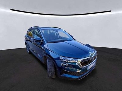 Lavablau metallic (metallic) Gebraucht 2023 Skoda Karoq Ambition SUV | 24.900 € (Guter Preis)