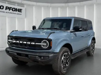 Nouvelle Ford Bronco Outer Banks 335 ch (246 kW) 2026 Gris SUV