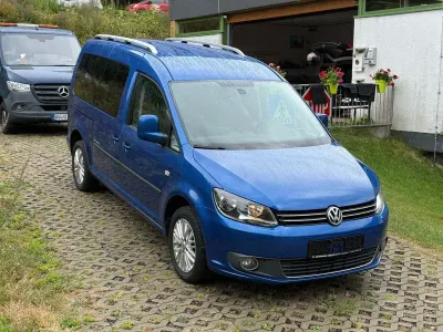 Gebraucht VW Caddy Comfortline 102 PS (75 kW) 2015 Blau Van / Kleinbus