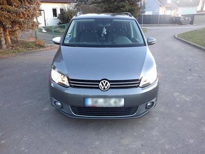 Gebraucht VW Touran 105 PS (77 kW) 2011 Silber Van / Kleinbus