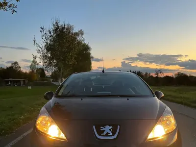Gebraucht Peugeot 207 CC Roland Garros 150 PS (110 kW) 2009 Schwarz Cabrio