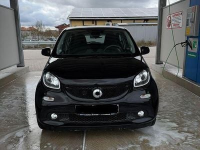 Gebraucht Smart ForFour Passion 71 PS (52 kW) 2017 Schwarz Kleinwagen