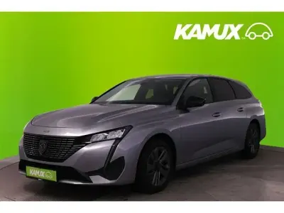 Gebraucht Peugeot 308 Allure 131 PS (96 kW) 2024 Silber / grau Kombi