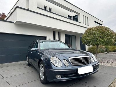 Gebraucht Mercedes E320 Avantgarde 224 PS (164 kW) 2004 Kombi