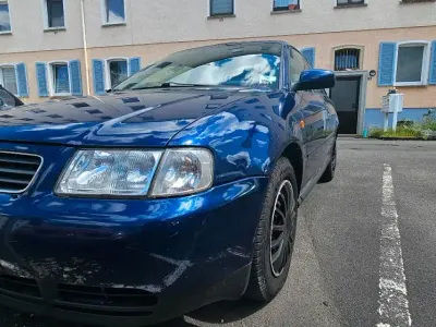 Gebraucht Audi A3 101 PS (74 kW) 1999 Blau Kleinwagen