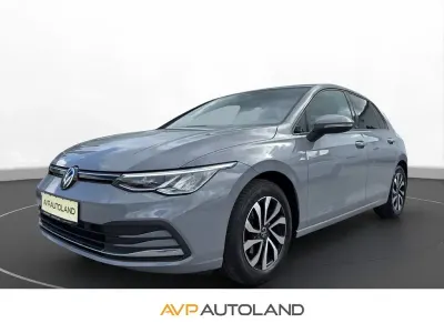 Second-hand VW Golf VIII Active 131 CP (96 kW) 2022 Gri Berlinǎ