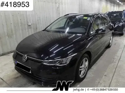 Second-hand VW Golf VII Life 184 CP (135 kW) 2021 Negru Hatchback