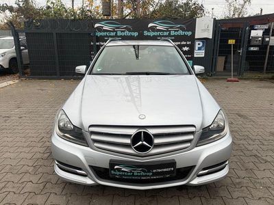 Gebraucht Mercedes C180 156 PS (114 kW) 2011 Silber Kombi