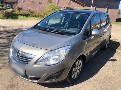 Second-hand Opel Meriva Innovation 131 CP (96 kW) 2012 Maro Monovolum