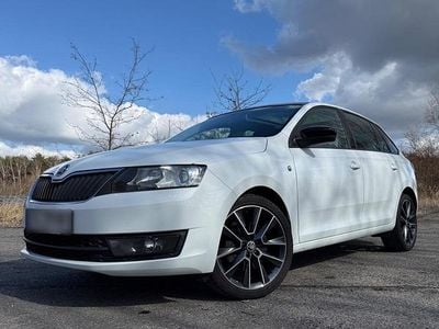 Usata Skoda Rapid 105 CV (77 kW) 2015 Bianco Utilitaria