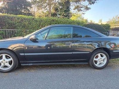 Begagnad Opel Calibra 116 HK (85 kW) 1995 Svart Sportkupé