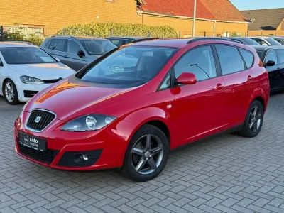 Gebraucht Seat Altea XL 125 PS (91 kW) 2015 Rot Van / Kleinbus