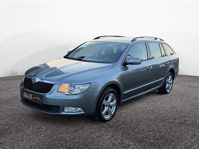 Grau Gebraucht 2010 Skoda Superb Comfort Kombi | 6.900 € (Etwas zu teuer)