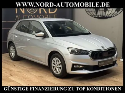 Gebraucht Skoda Fabia Ambition 95 PS (69 kW) 2023 Silber Kleinwagen