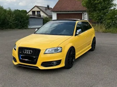 Gebraucht Audi S3 Sport 265 PS (194 kW) 2010 Gelb Kleinwagen