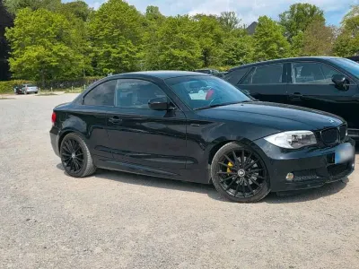 Gebraucht BMW 120 Coupé M Sport 177 PS (130 kW) 2011 Schwarz Coupé