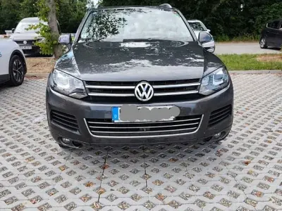 Gebraucht VW Touareg Terrain Tech 245 PS (180 kW) 2012 Grau SUV