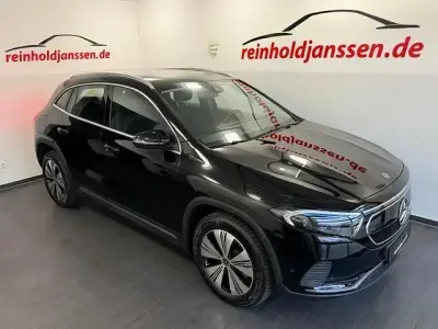 Gebraucht Mercedes EQA250 Progressive 139 kW (190 PS) 2021 Schwarz SUV