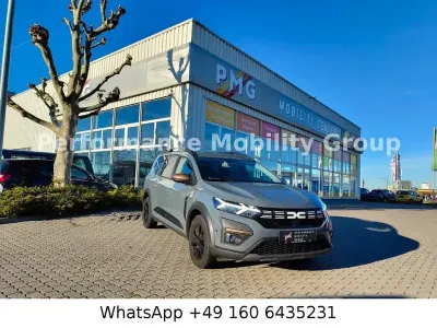 Używany Dacia Jogger Extreme 110 KM (80 kW) 2025 Zielony Minivan