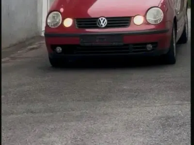 Gebraucht VW Polo 60 PS (44 kW) 2002 Rot Limousine