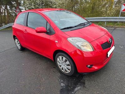 Gebraucht Toyota Yaris Sol 87 PS (63 kW) 2007 Rot Kleinwagen