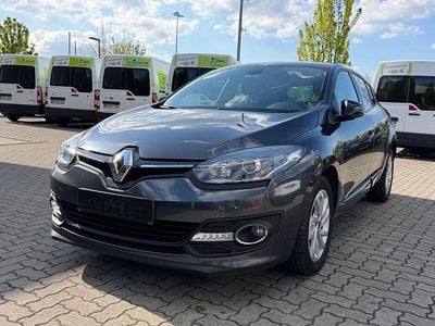 Usata Renault Mégane LIMITED 110 CV (80 kW) 2015 Grigio Berlina