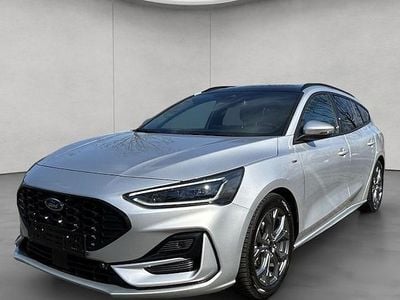 Usata Ford Focus ST-Line 155 CV (114 kW) 2024 Grigio Station wagon