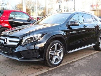 Gebraucht Mercedes GLA200 AMG line 156 PS (114 kW) 2015 Schwarz SUV
