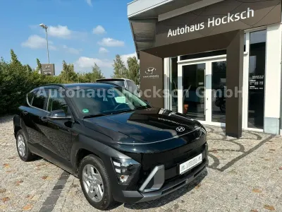 Gebraucht Hyundai Kona Trend 139 PS (102 kW) 2024 Schwarz SUV