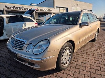 Gebraucht Mercedes E220 150 PS (110 kW) 2003 Beige Kombi