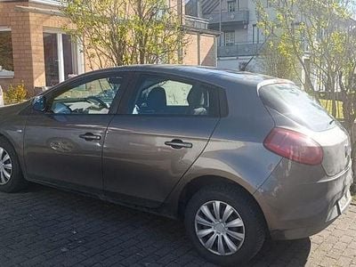 Begagnad Fiat Bravo Active 120 HK (88 kW) 2008 Brun Halvkombi
