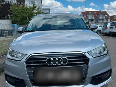 Gebraucht Audi A1 90 PS (66 kW) 2015 Silber Kleinwagen