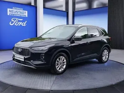 Usata Ford Kuga Titanium 186 CV (136 kW) 2024 Nero SUV