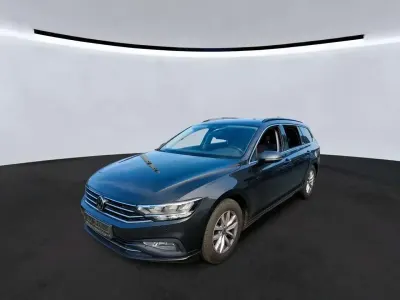Gebraucht VW Passat Business 122 PS (89 kW) 2021 Mangangrau Kombi