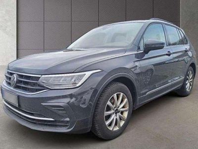 Gebraucht VW Tiguan 150 PS (110 kW) 2023 Grau SUV