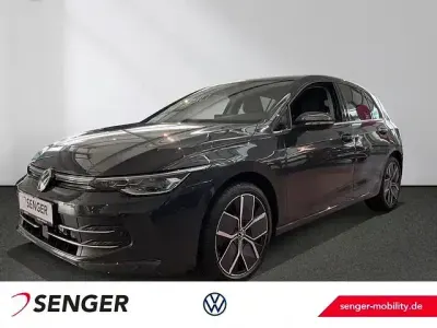 Ny VW Golf VIII Style 150 HK (110 kW) 2025 Grå Sedan