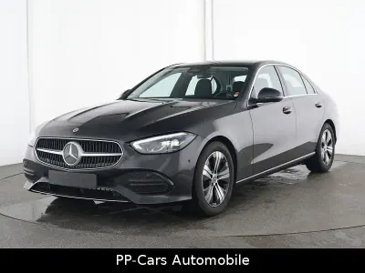 Gebraucht Mercedes C200 Advanced Plus 163 PS (119 kW) 2025 Graphitgraumet. Limousine
