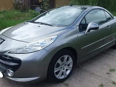 Gebraucht Peugeot 207 CC 120 PS (88 kW) 2008 Grau Cabrio