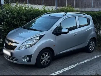 Gebraucht Chevrolet Spark LS 82 PS (60 kW) 2011 Silber Kleinwagen