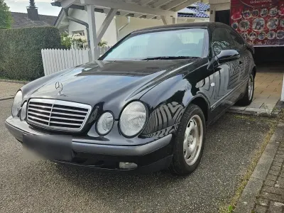 Gebraucht Mercedes CLK200 136 PS (100 kW) 1999 Schwarz Coupé