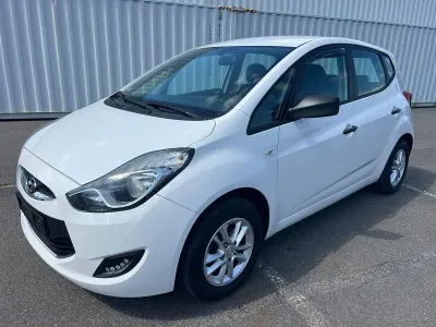 Gebraucht Hyundai ix20 Classic 90 PS (66 kW) 2014 Weiß Kleinwagen