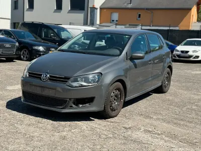 Gebraucht VW Polo 90 PS (66 kW) 2010 Silber Kleinwagen