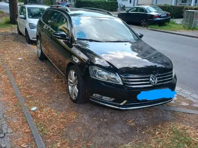 Usata VW Passat 210 CV (154 kW) 2011 Nero Station wagon