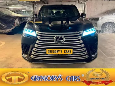Nouă Lexus LX600 415 CP (305 kW) 2026 Negru SUV